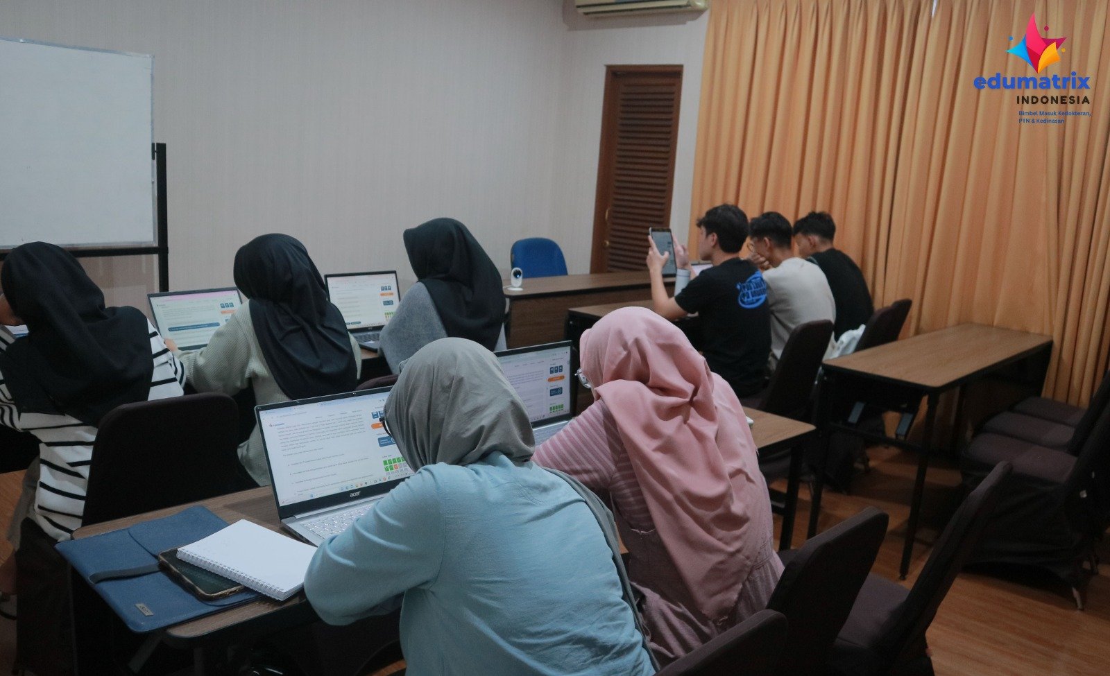 bimbel_utbk_snbt_supercamp_4 bimbel_utbk_snbt_supercamp_4